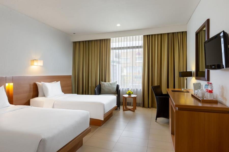 Hotel Santika Pasir Koja Bandung Exterior foto